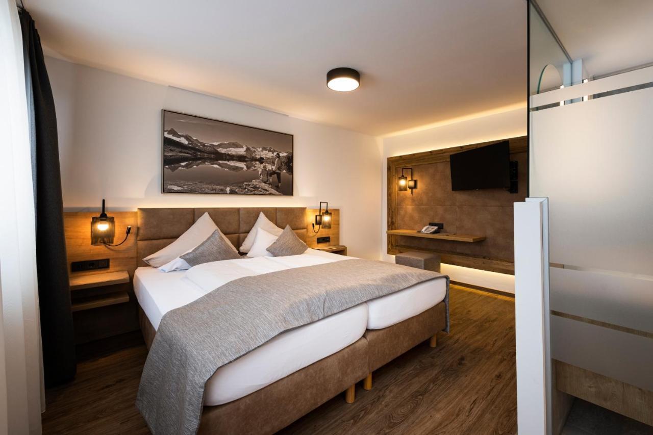 Hotel Brugger Fulpmes Exterior photo